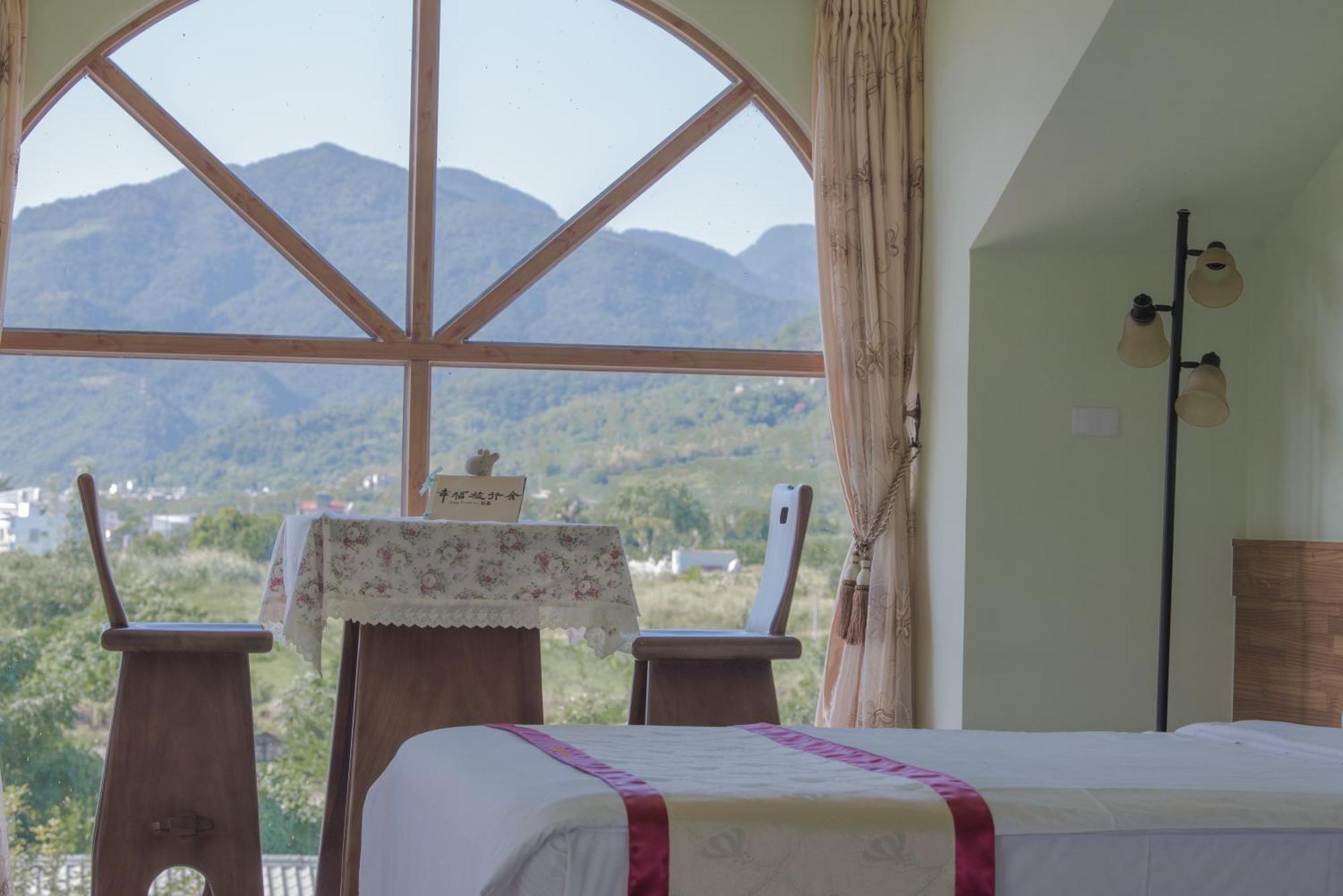 Xinfu Traveler Inn Taiping  Exteriör bild