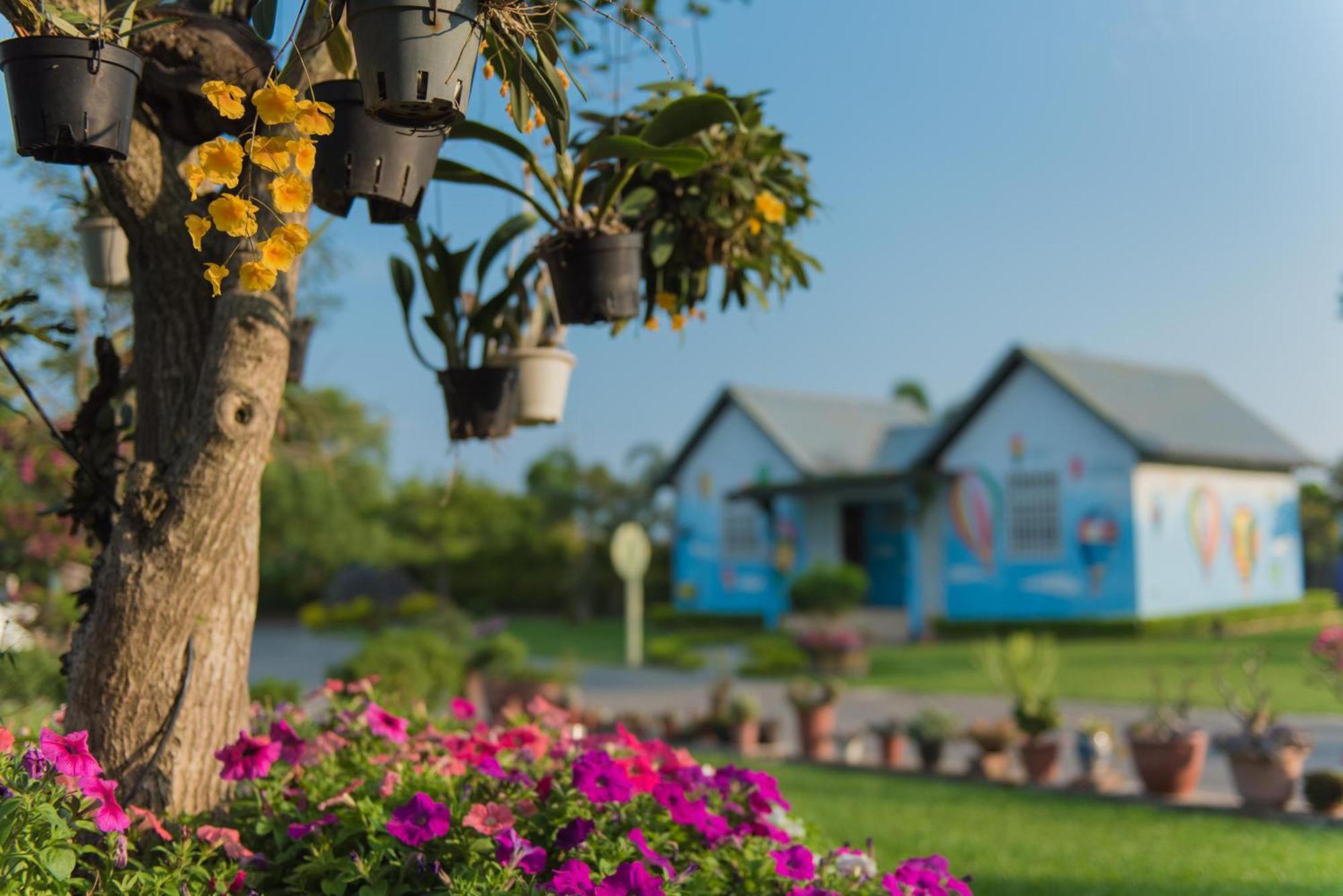 Xinfu Traveler Inn Taiping  Exteriör bild